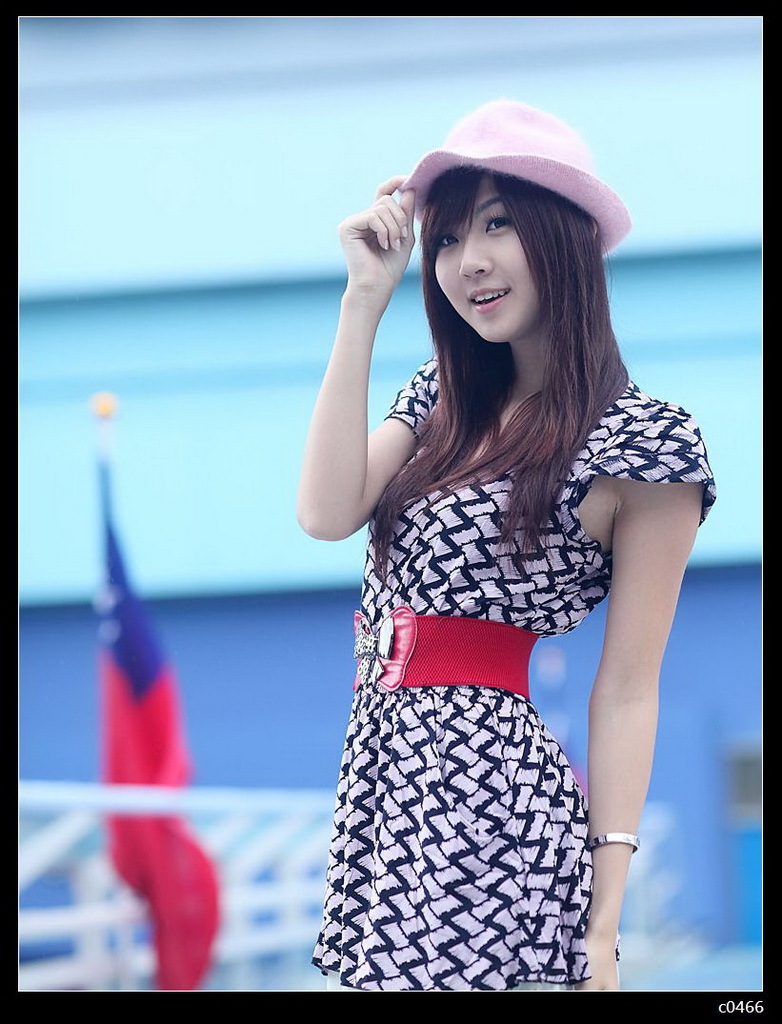 清纯白富美Angel 外拍 2